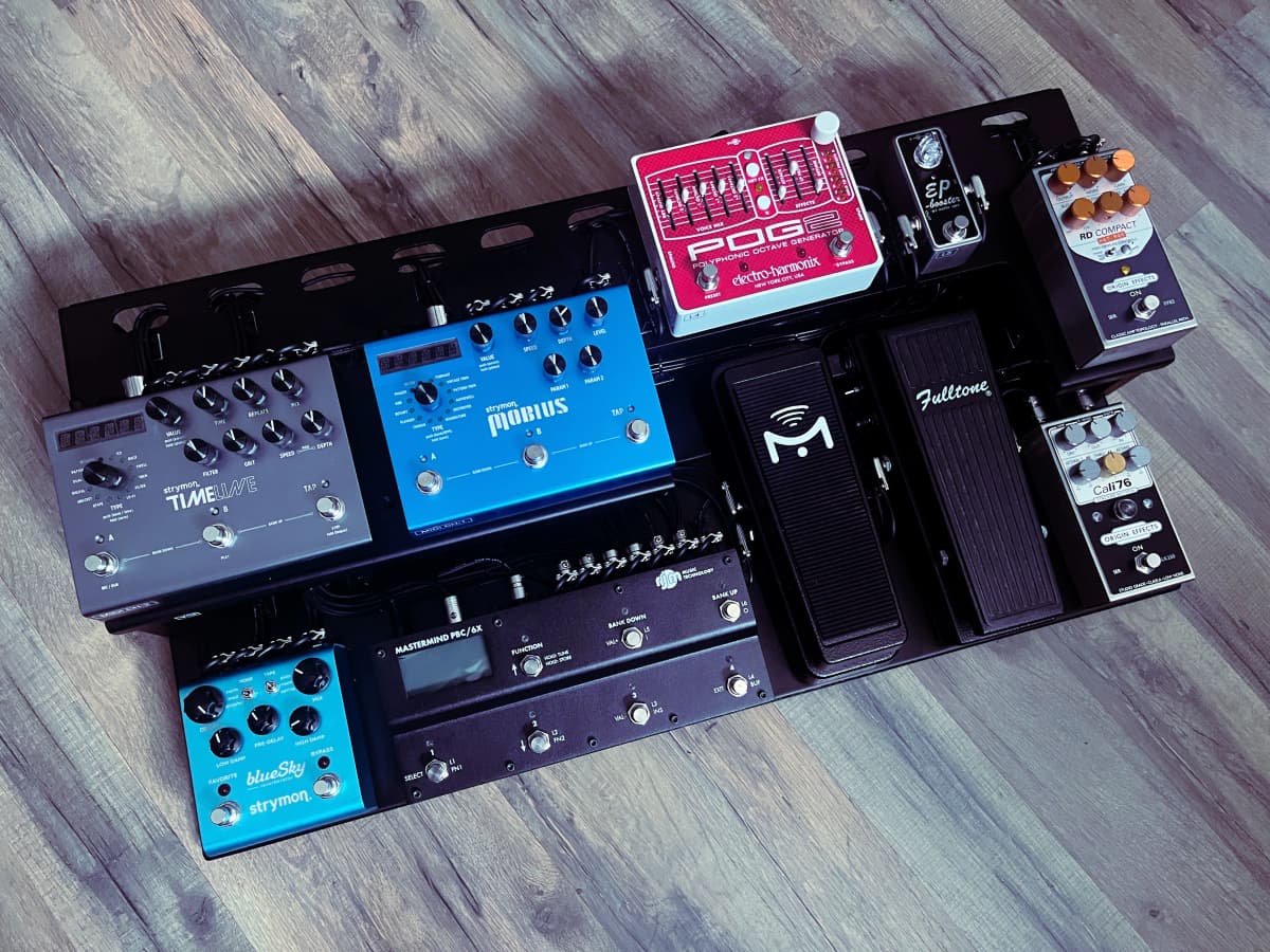 Custom build custom pedalboard by The Rig Doctor