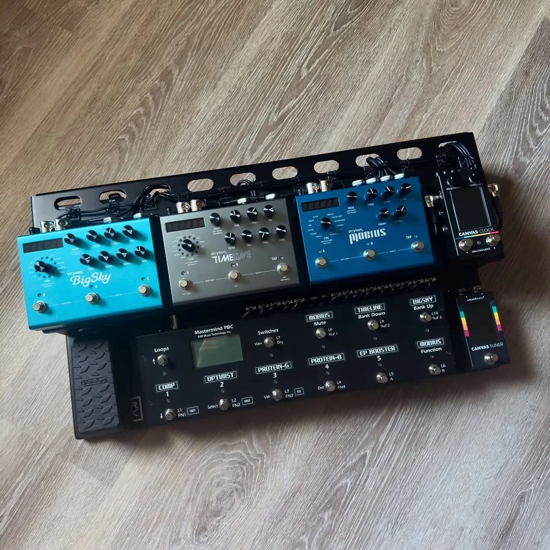 Vince D. custom pedalboard by The Rig Doctor