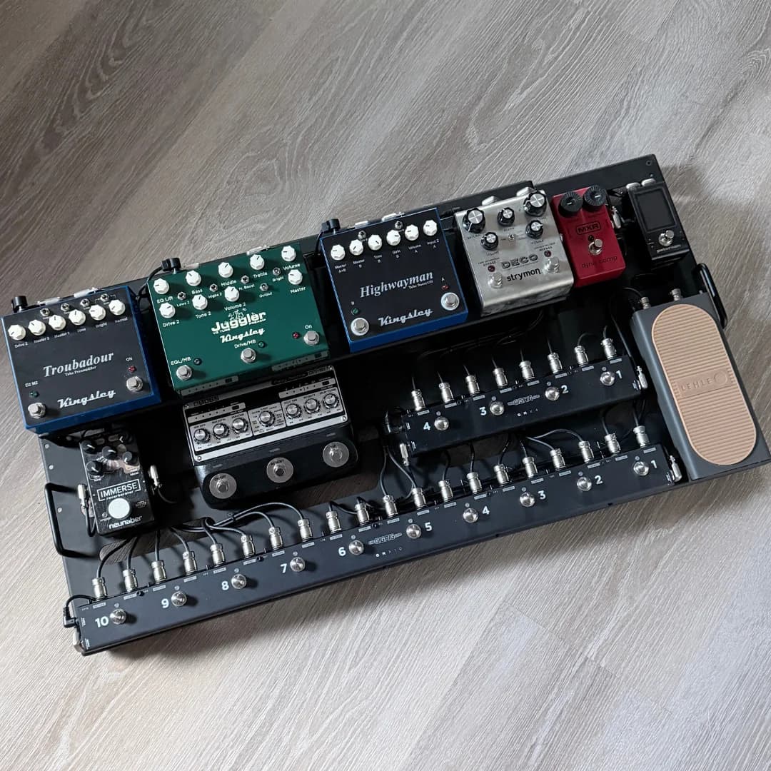 William O. custom pedalboard by The Rig Doctor