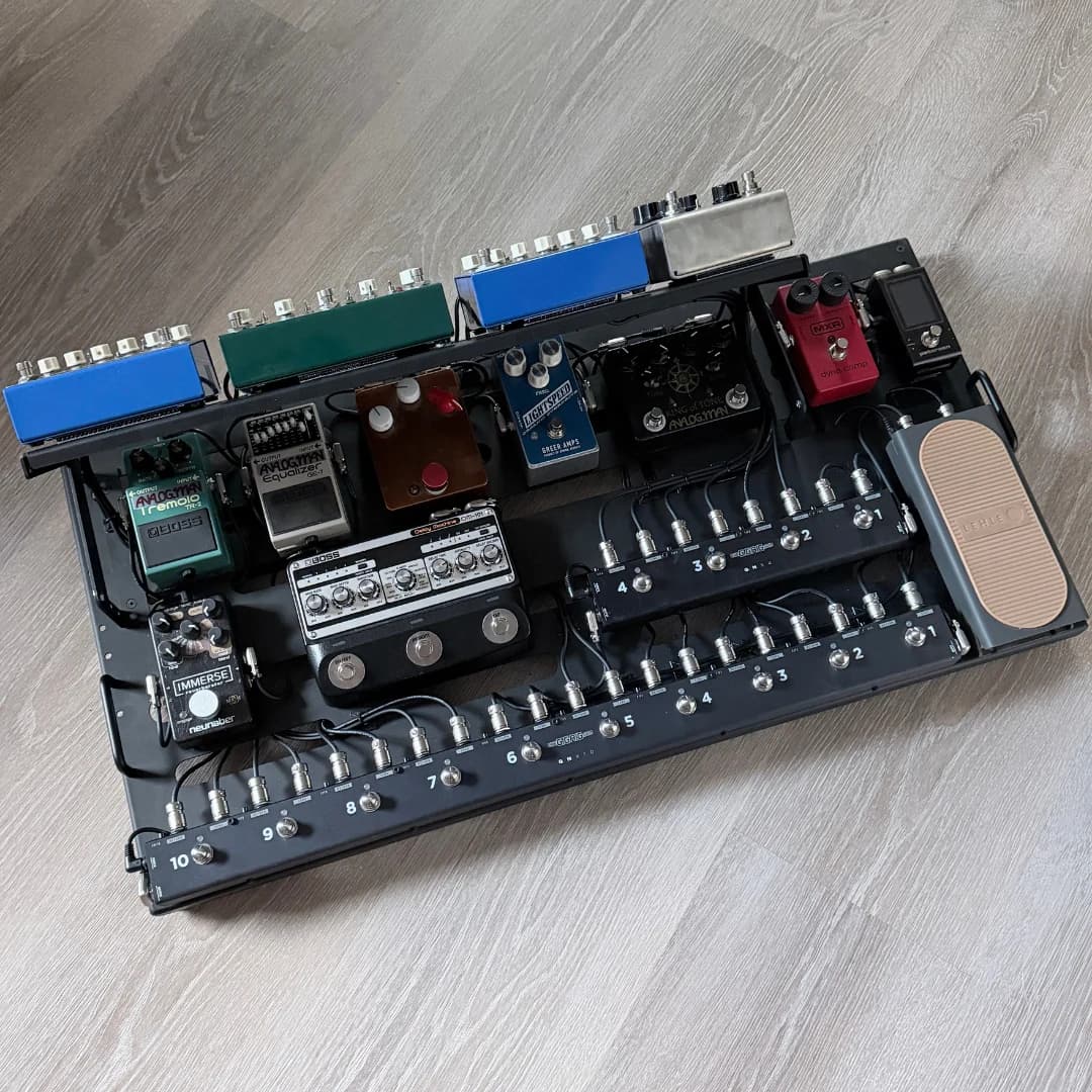 William O. custom pedalboard by The Rig Doctor